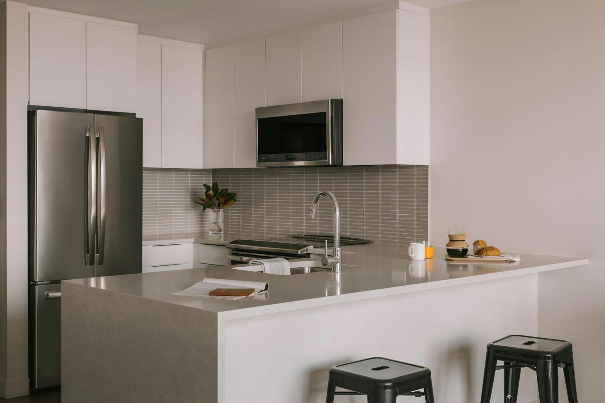 Sonder By Marriott Bonvoy Pierce Boston Apartments Fenway Экстерьер фото
